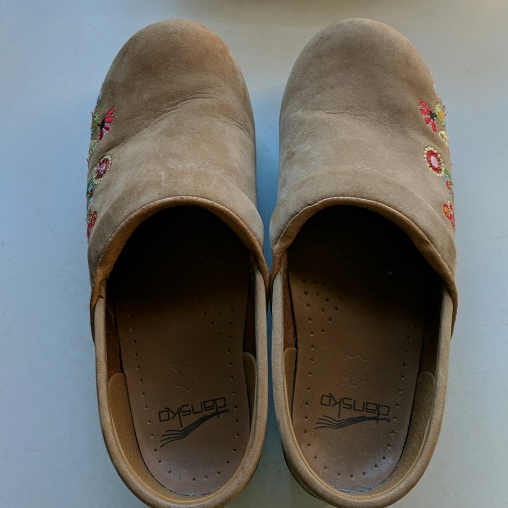 Dansko flowered shoes size 38 UK/8.5US